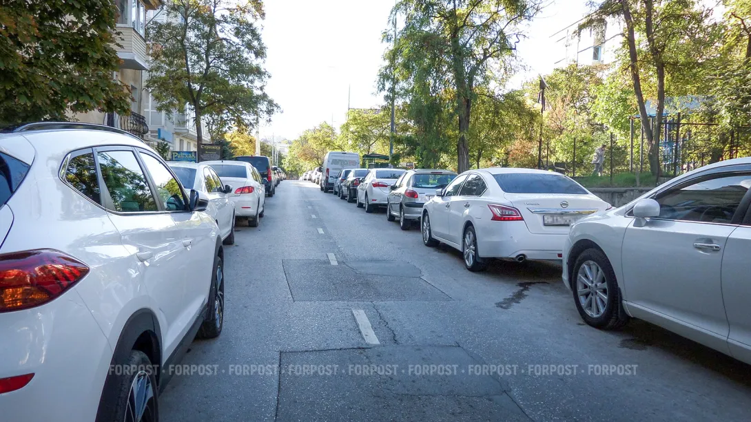 Водители в Севастополе страдают от ложных «робин гудов»