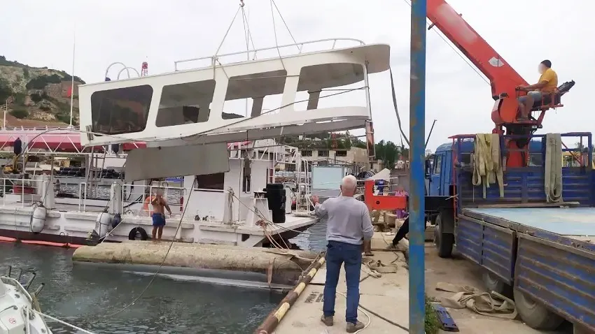 Цена штормовой прогулки у Балаклавы: год свободы и 3,2 млн рублей ущерба