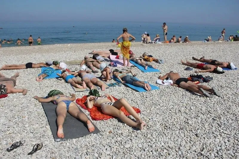 Первая смена в детских лагерях Севастополя проходит с приключениями