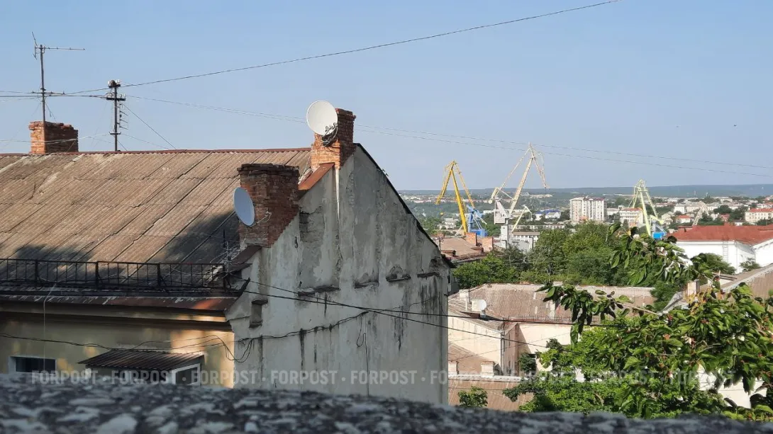 Куратор Севастополя Хуснуллин рассказал о реновации и стройках