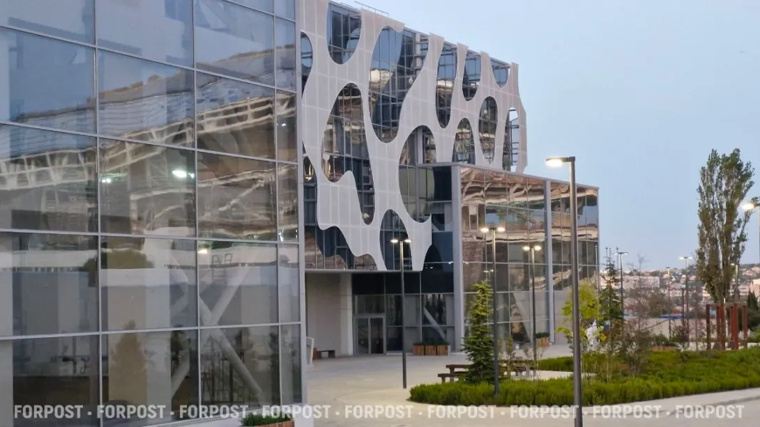 Академия хореографии претендует на звание самого дорогого в обслуживании учебного заведения Севастополя