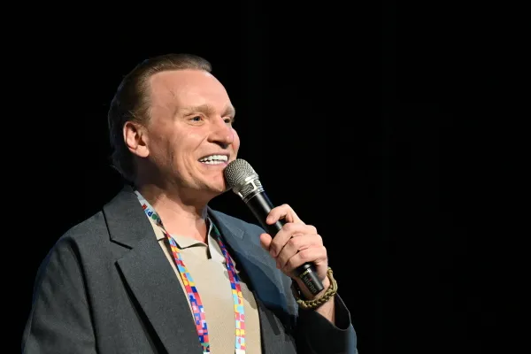 «Все участники — актёры»: Сафронов раскрыл закулисье «Битвы экстрасенсов»