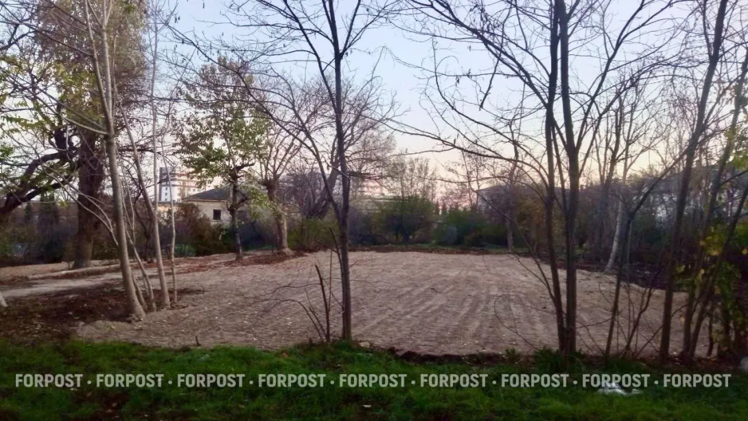  Рядом с Малаховым курганом снесли два старых дома 