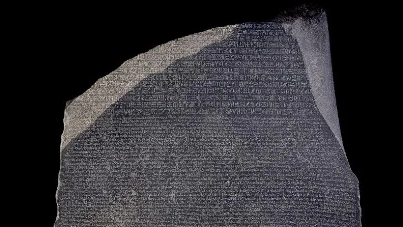 Египет просит у Британии вернуть хотя бы Розеттский камень