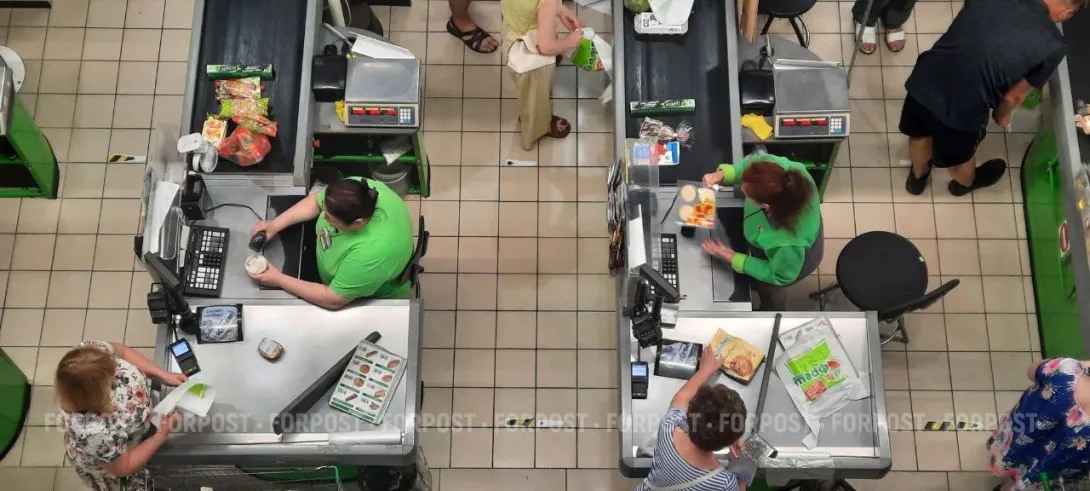 В Севастополе женщину ударило током при оплате покупок