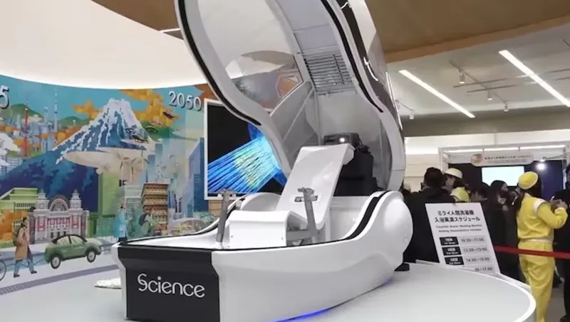 Начались продажи стиральной машины для людей — как мытьё превращается в аттракцион