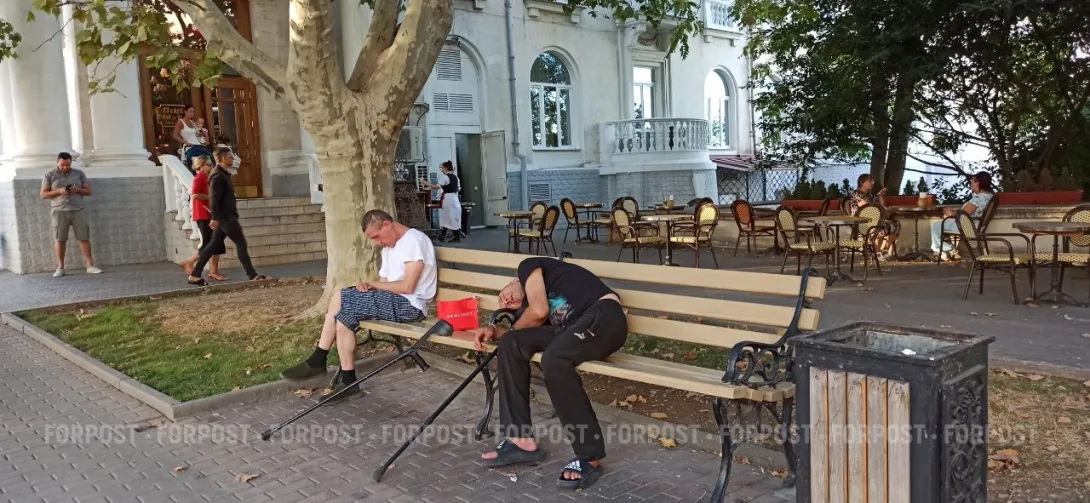 За сбыт наркотиков в Севастополе наказали 20-летних парней