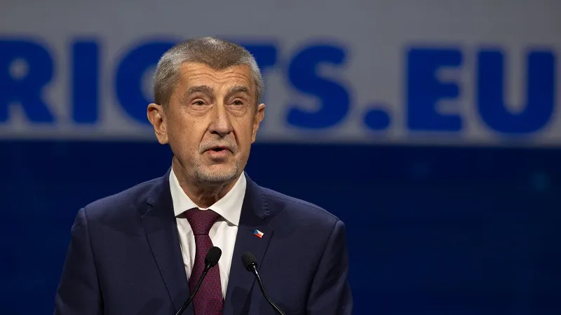 Всё больше стран Европы выступают против кражи российских активов