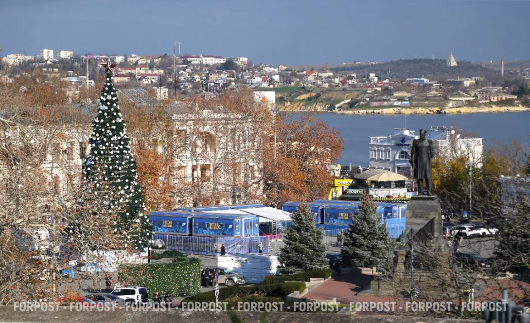 Площадь Нахимова в Севастополе освободят от парковки 