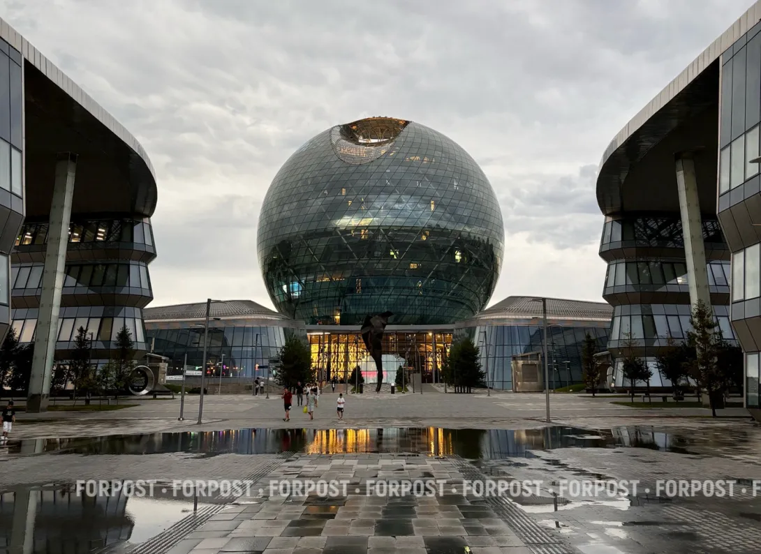 Как постсоветская Астана превратилась в город небоскрёбов