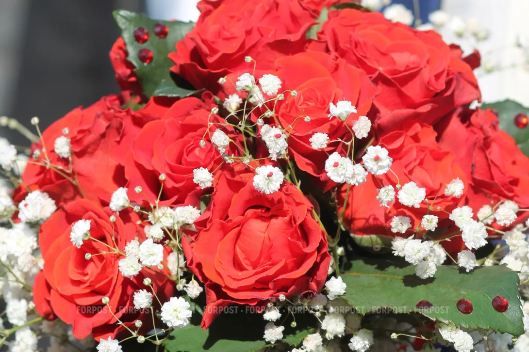 Россияне едут в Севастополь жениться