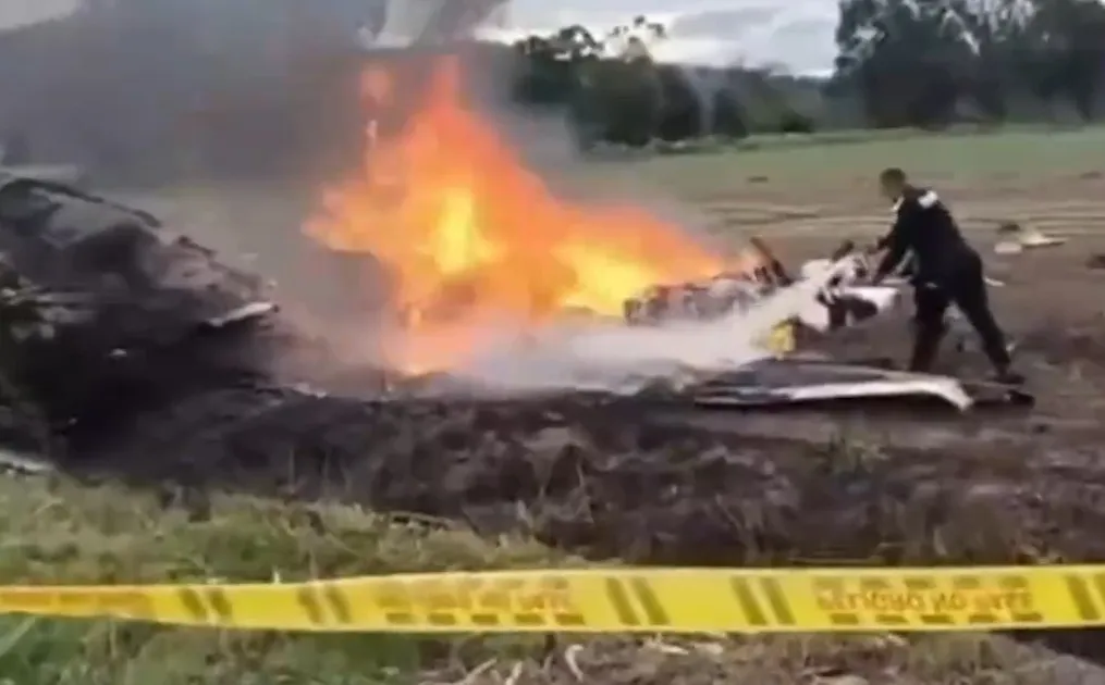 Музыкант погиб в авиакатастрофе, которая снилась ему трижды