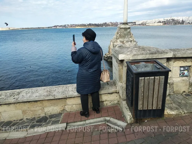 Севастопольцы получили сомнительное предложение 