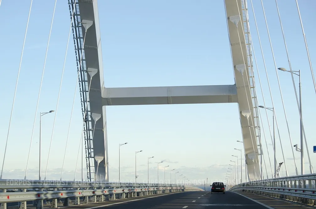 Севсети#801: Очаровательная курильщица, героическая пристройка и некоторая девушка 