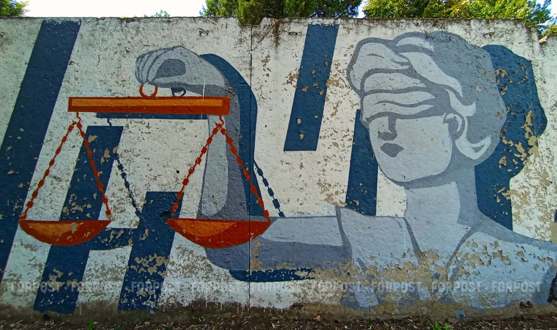 Кто ответит за обрушившуюся в Севастополе автостоянку