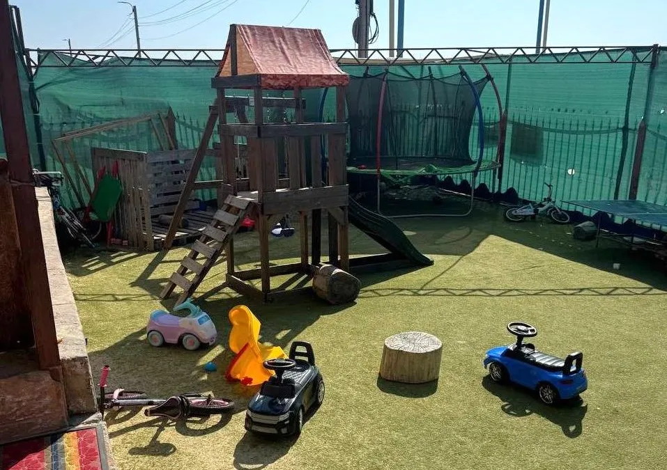 Какие белые пятна законов и смыслов стоят за закрытием частного детского сада в Севастополе 