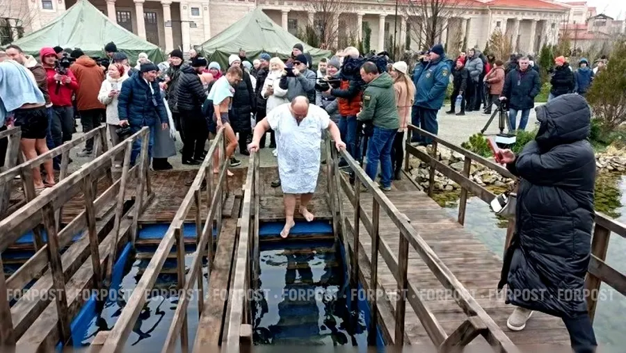 Где севастопольцы смогут зайти в воду на Крещение Господне