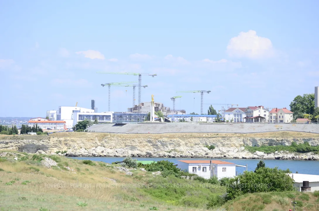 Путин поддержал идею создания памятника Примирения в Севастополе