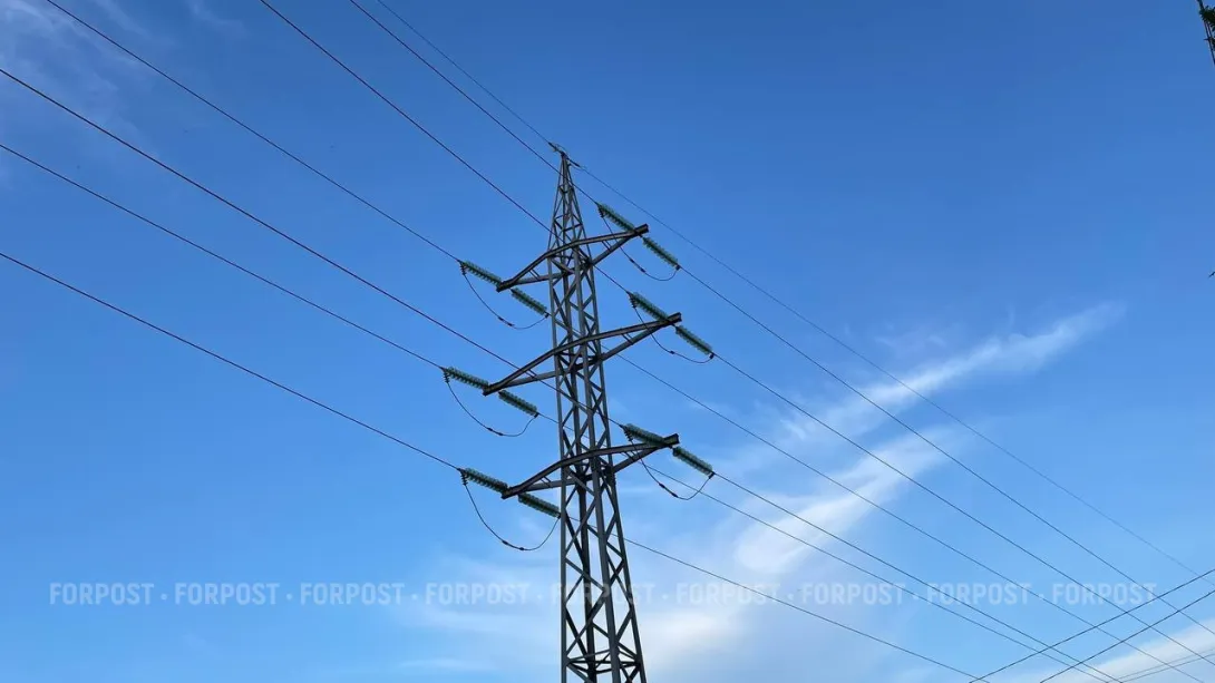 Электрические сети по новаторскому рецепту из Севастополя запустили в Крыму 