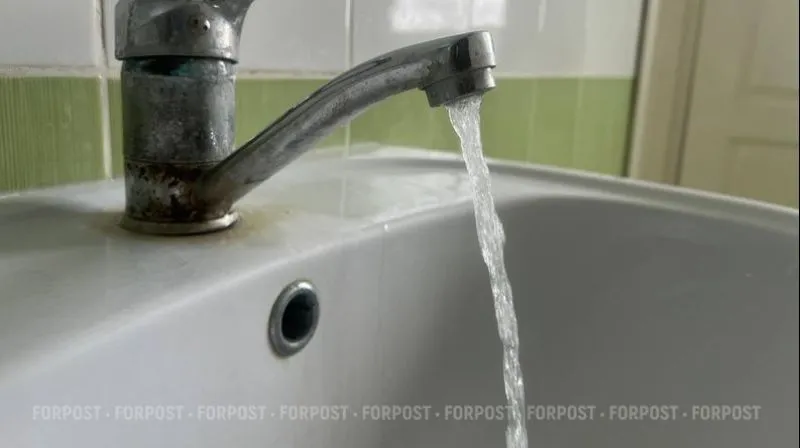 Соль из крана: что происходит с водой в селе на севере Крыма 