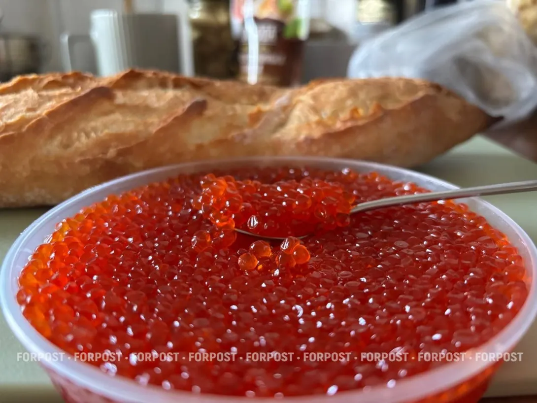 Россияне «опустошили» запасы красной икры в стране — как отреагировали цены?
