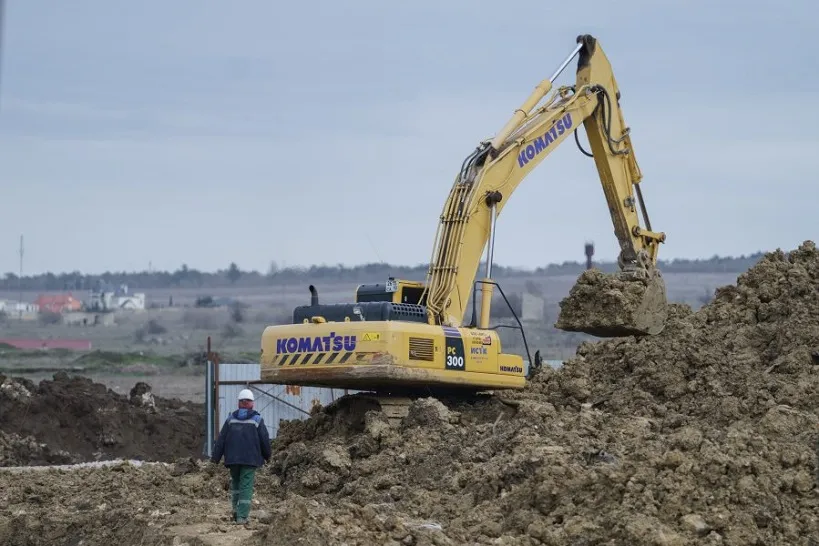Для жителей нового микрорайона Севастополя начали строить детский сад