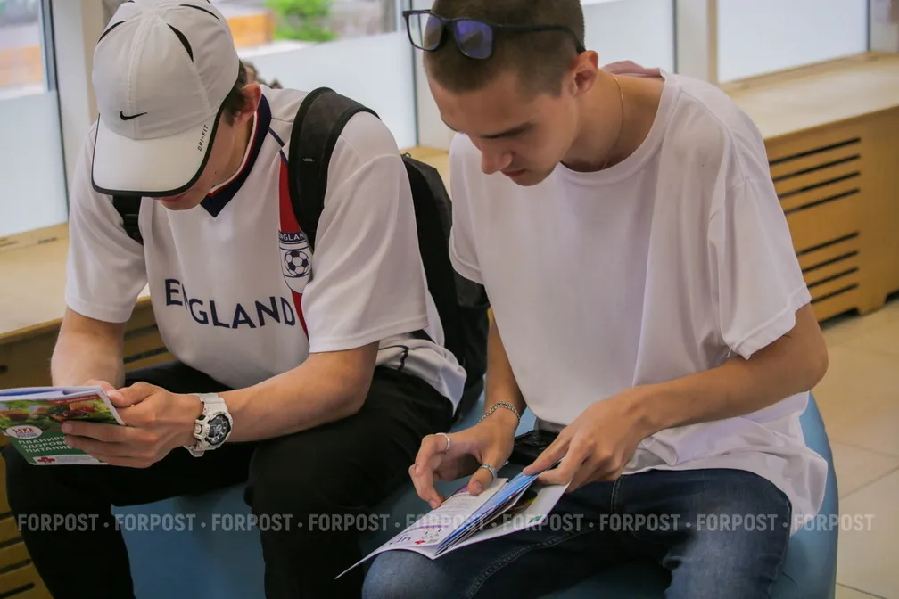 Весёлые и прагматичные: какими в Севастополе видят современных студентов