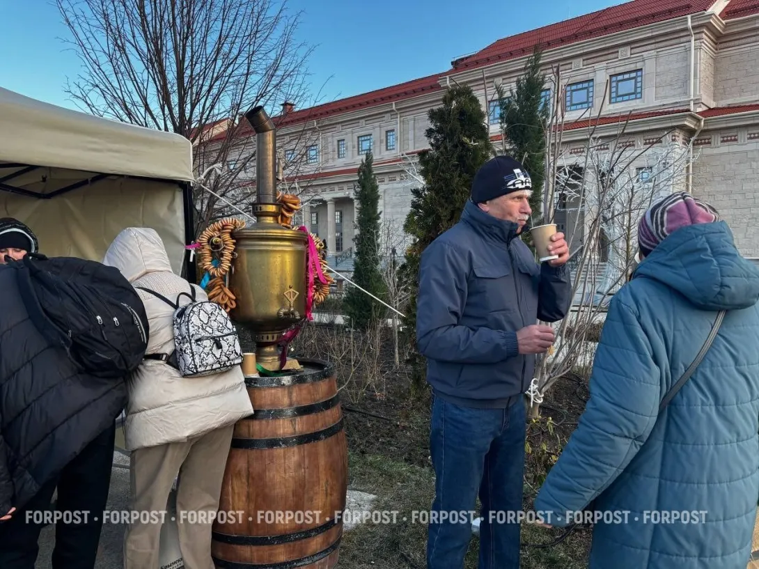 Как справиться с зимними недугами — советы трёх врачей
