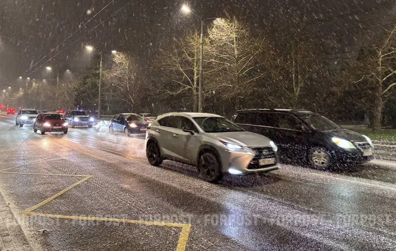 Как Крым справляется с последствиями снежного шторма