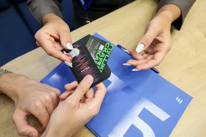 ВТБ в январе выдал более миллиона Пушкинских карт