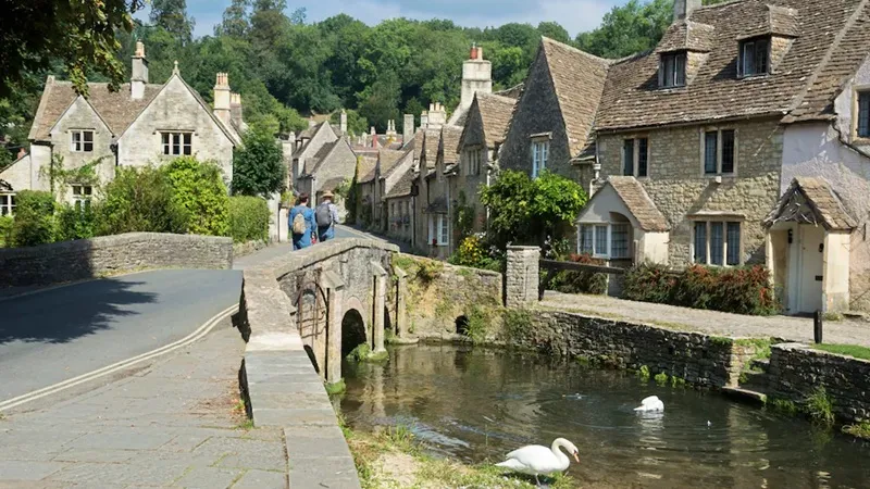 Власти Великобритании требуют сделать глубинку страны «менее белой»