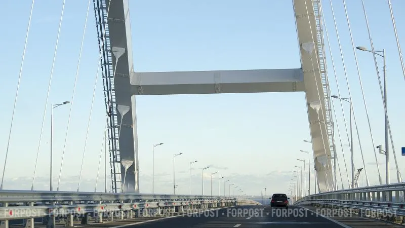 Новые ограничения на Крымском мосту вступили в силу