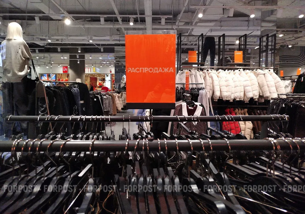 Проиграли битву за покупателя: как ТЦ превращаются из магазинов в места досуга