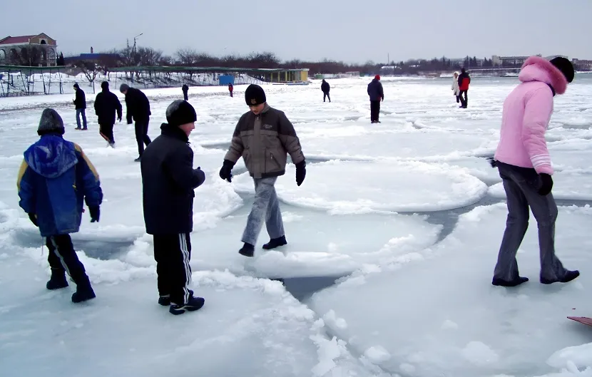 Море, по которому ходили пешком: как Чёрное море замёрзло у Севастополя