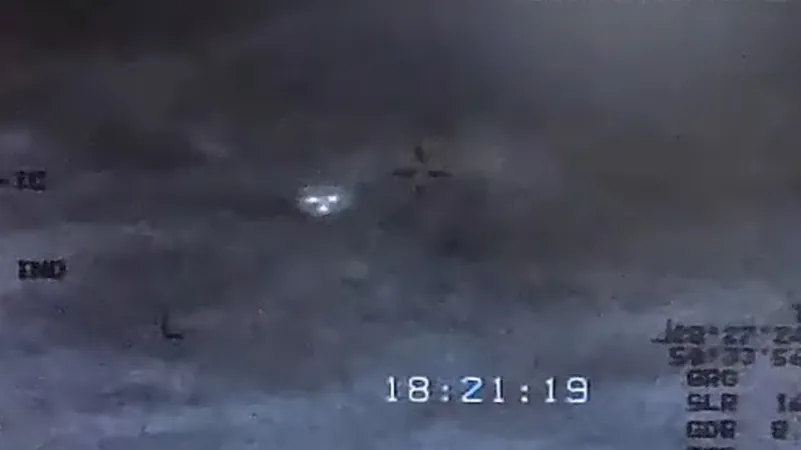 Рассекречено видео американских военных со строем НЛО над Персидским заливом