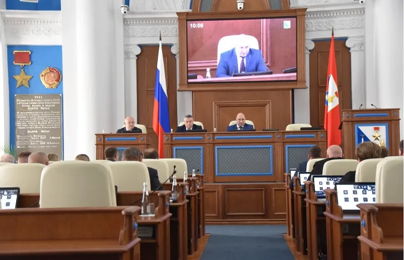 Севастопольское заксобрание признали дорогим и закрытым