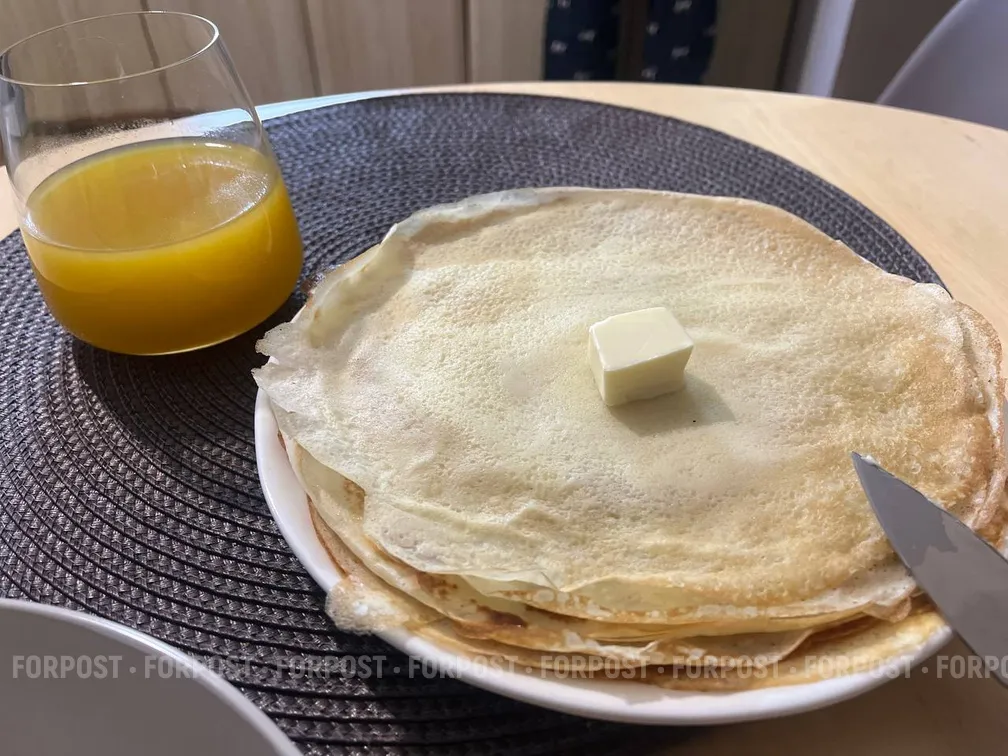 Исследователи посчитали «индекс блина» и рассказали, с чем их запрещено есть