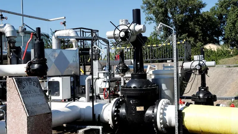 Хорватия отказалась пускать российскую нефть в Венгрию и Словакию через свой трубопровод