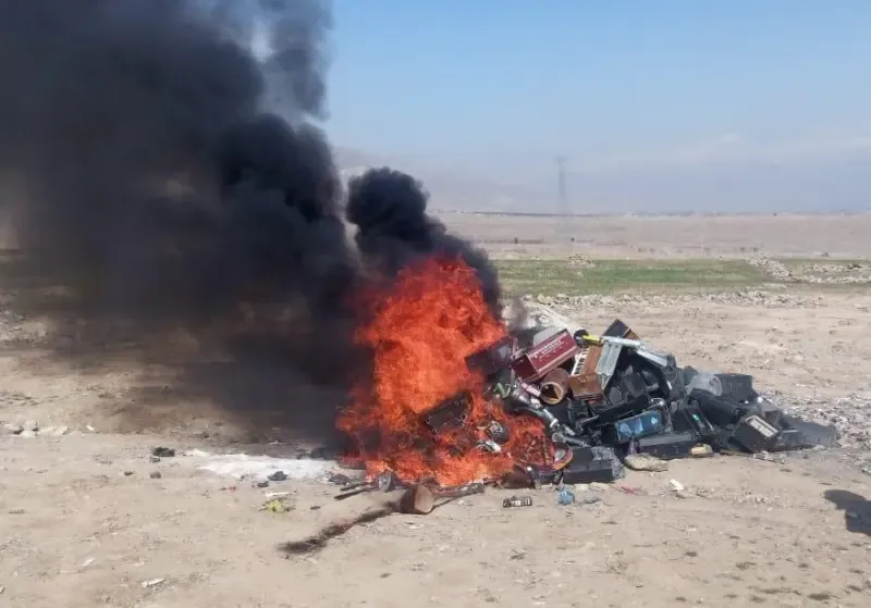 В Афганистане сожгли более 500 музыкальных инструментов для защиты от порока