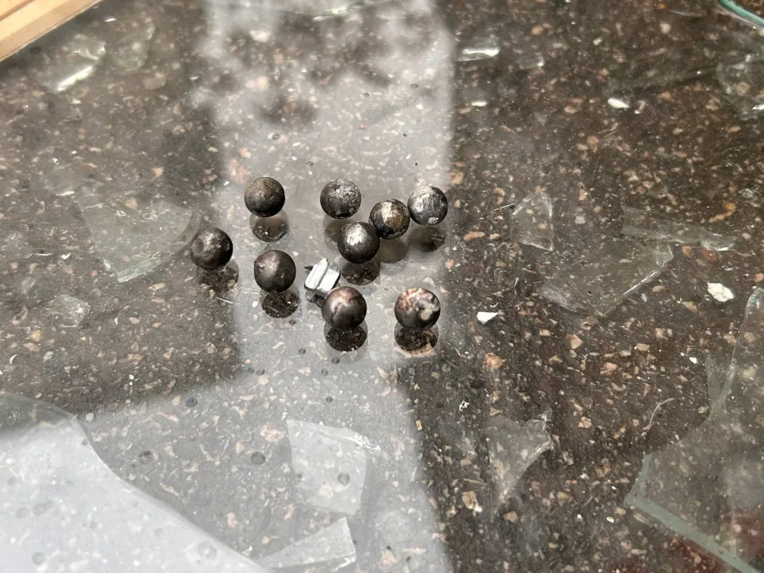 В Севастополе в результате атаки БПЛА ранена пожилая женщина, а повреждения жилого фонда оказались масштабнее 