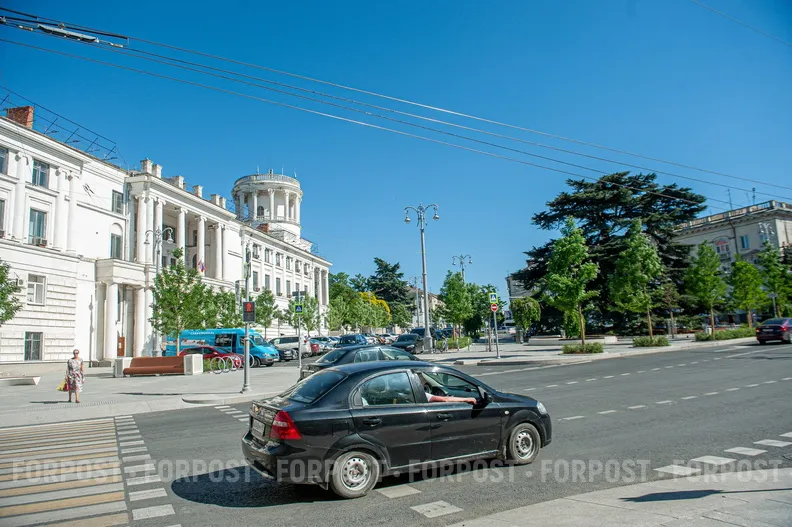 Севнаследие расчленило центр Севастополя