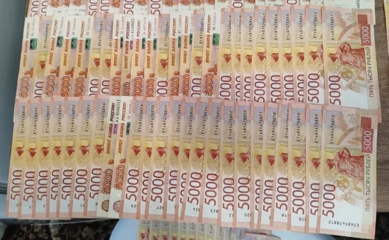 У россиянки украли в автобусе 3 миллиона рублей, которые она везла мошенникам