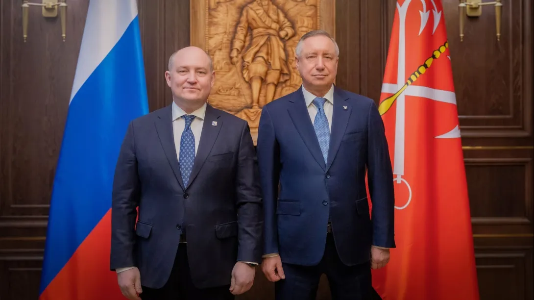 «Алые паруса», театры, медицина: о чём губернатор Севастополя договорился в Смольном