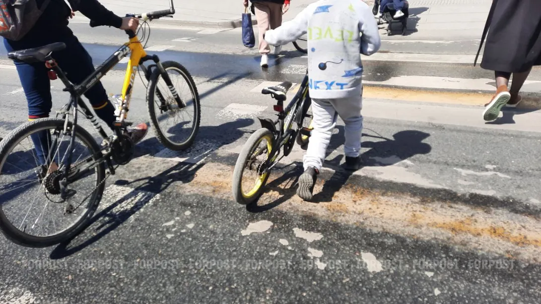 В центре Севастополя велосипедист попал под колеса авто