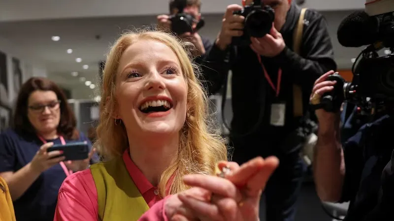 Правящая партия Великобритании разгромно проиграла на региональных выборах