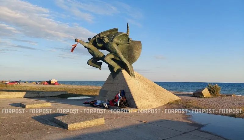 Как строительство всероссийского курорта может изменить значение памятника Евпаторийскому десанту