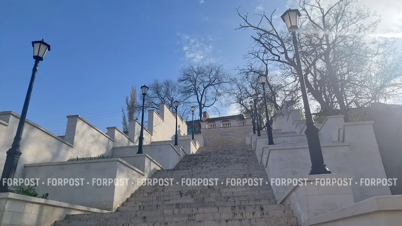 Реставрация Митридатской лестницы в Крыму не досчиталась 210 миллионов