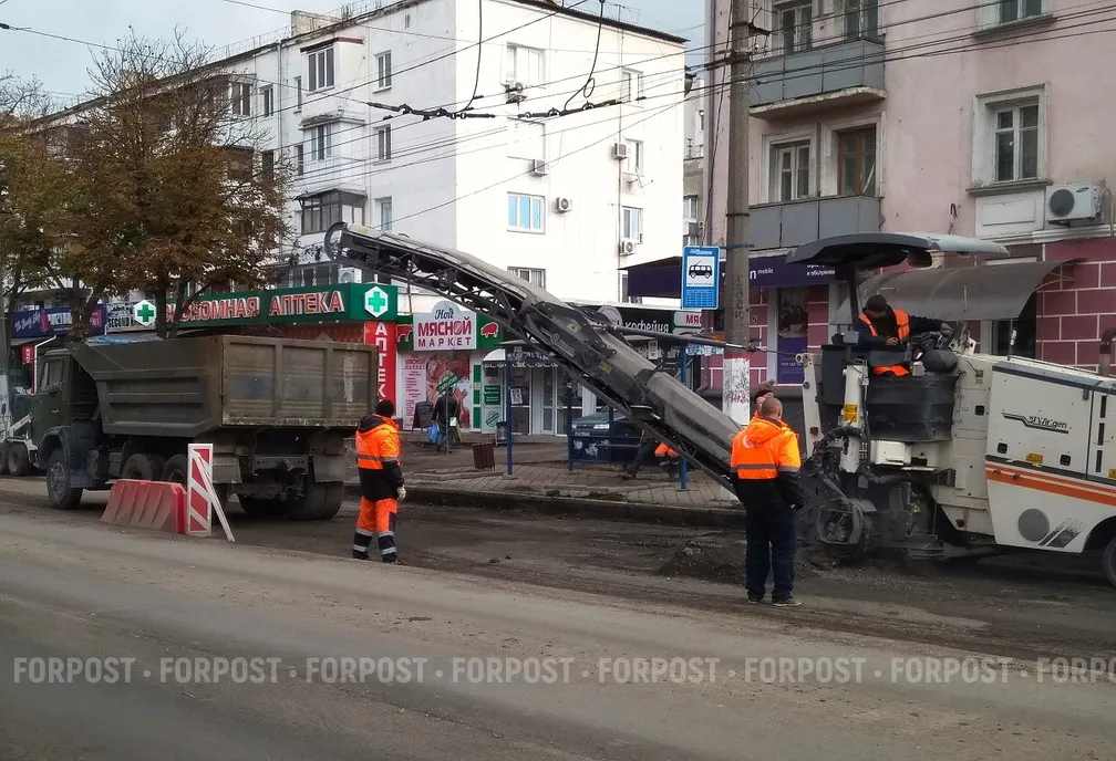 Власти Симферополя готовы судиться за дороги