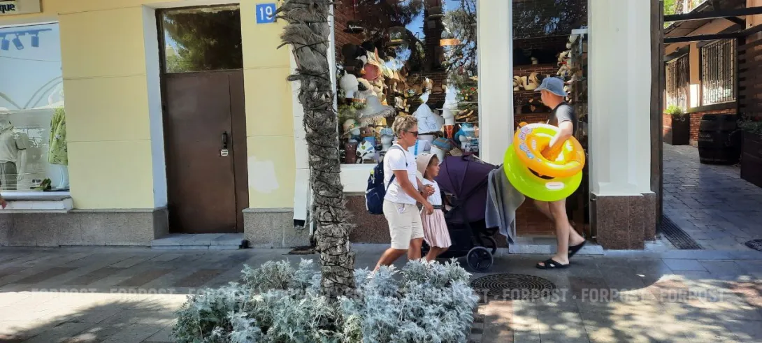 Власти Крыма объявили о туристском рекорде