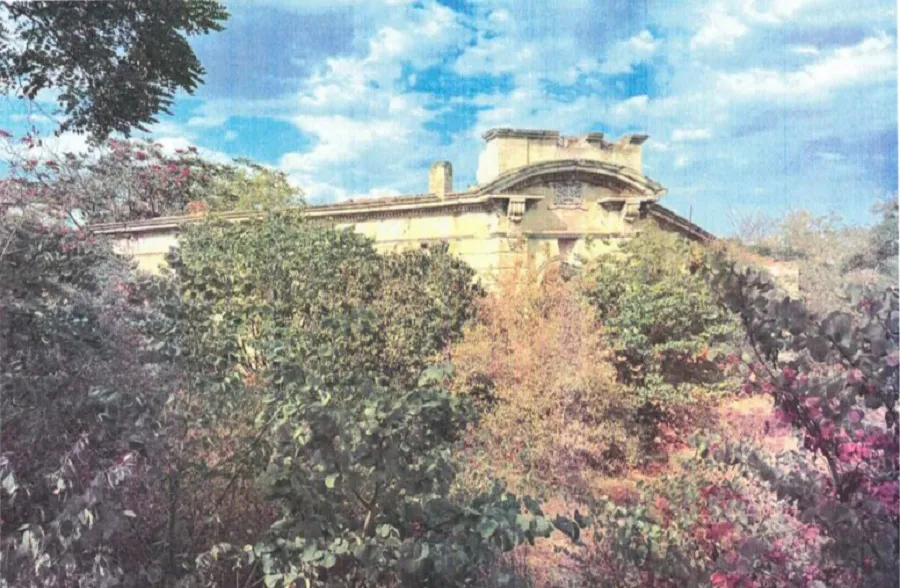 Зачем власти Севастополя разыскивают собственника усадьбы Хлебниковых